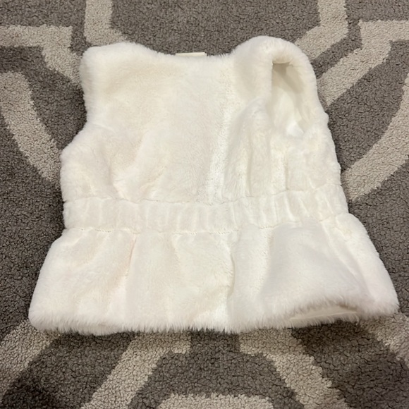 Worn once First Impressions Faux Fur Vest - Picture 3 of 3